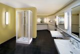 AQUATEK ROYAL D2 80cm sprchová kabína štvorcová, profil biely, výplň krilex voda